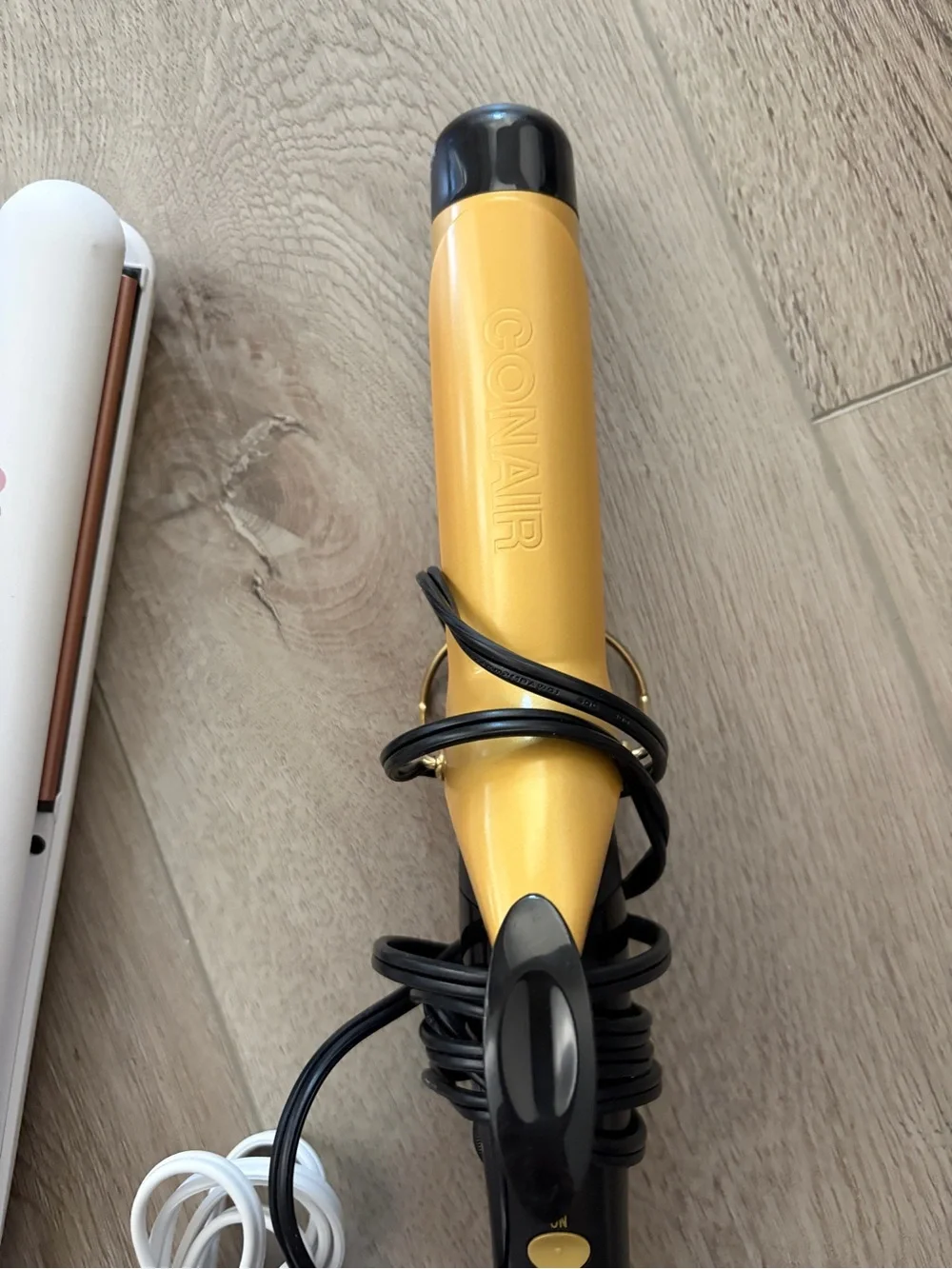 Conair Gold & White Hair Styling Set - Flat Iron and Curling Wand